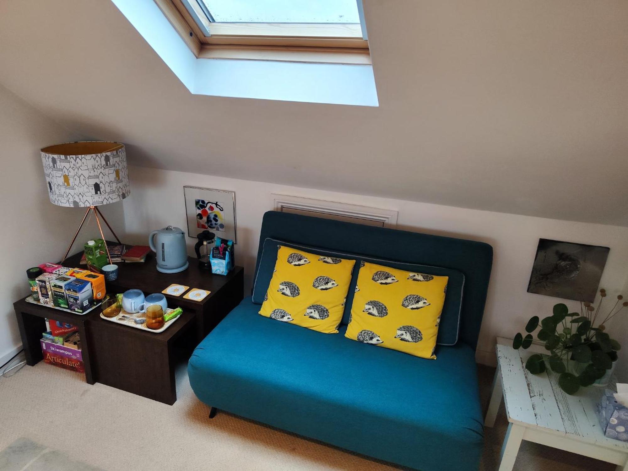 Large Light Loft Room - En Suite Brighton Exterior photo
